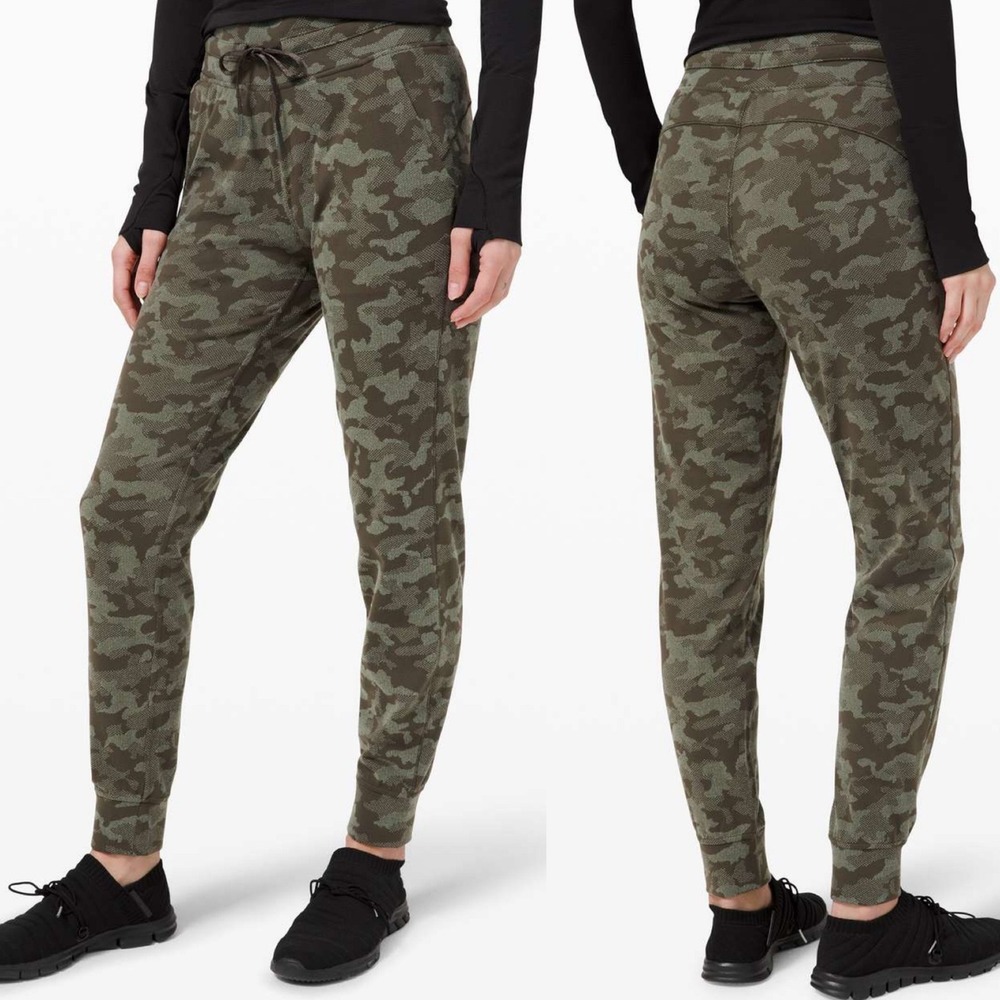 Lululemon Ready To Rulu Joggers Green Camo Womens Size 4 LW5DA4S Sweatpants 2021